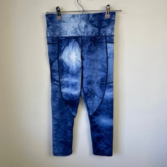 Zyia Active Light N Tight Hi-Rise Capri Leggings Navy Hendrix Tie Dye - Picture 5 of 11